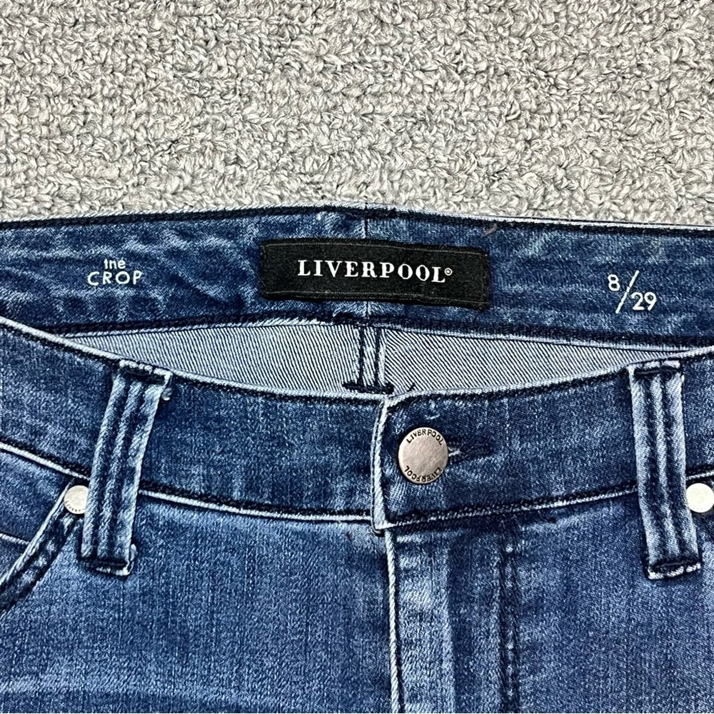 Liverpool The Crop Denim Jeans Womens Size 8 Blue Embroidered Raw Hems - Picture 4 of 15